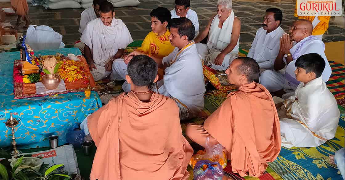 Mahapuja & Padharamani at Gadwal, Gurukulites Home