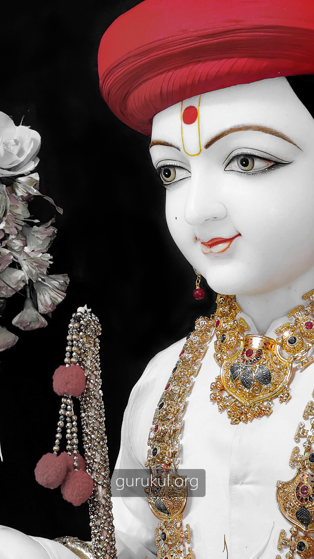 Ghanshyam Maharaj Mobile Wallpaper