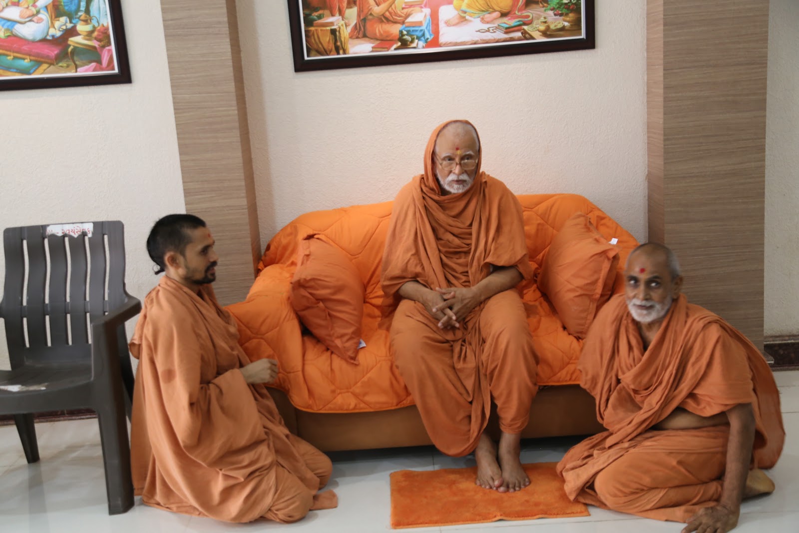 Pujyapad Shri Devkrushnadasji Swami Visits