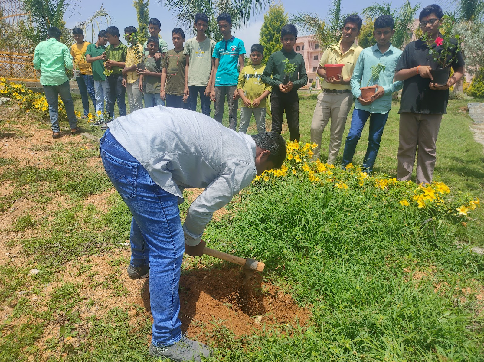 Be Kind to the Earth World Environment Day